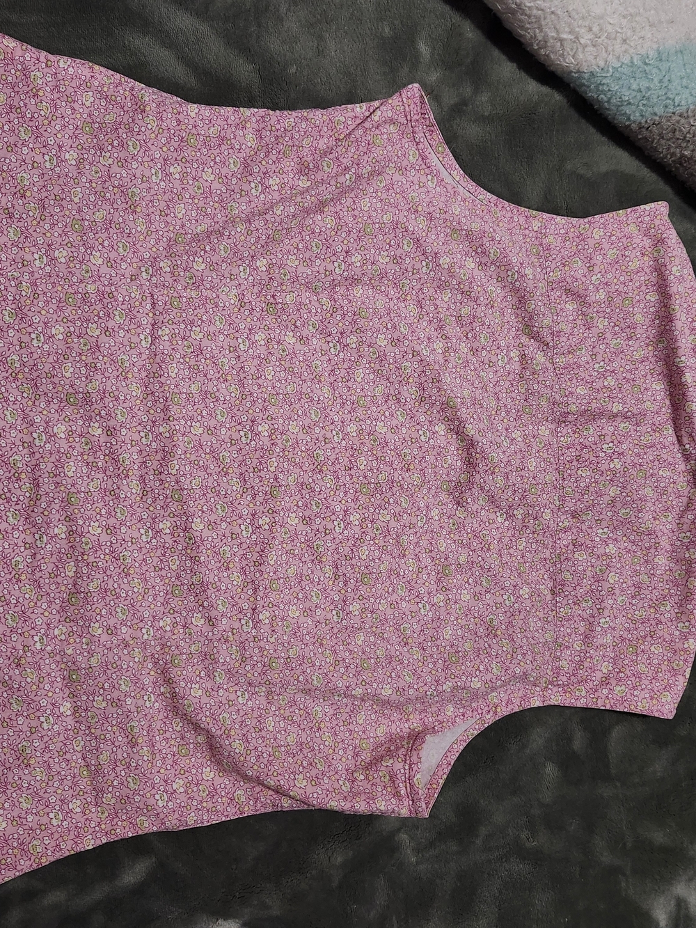 L.L. Bean Sleeveless Button-Front Pink Floral Shirt - Picture 7 of 7